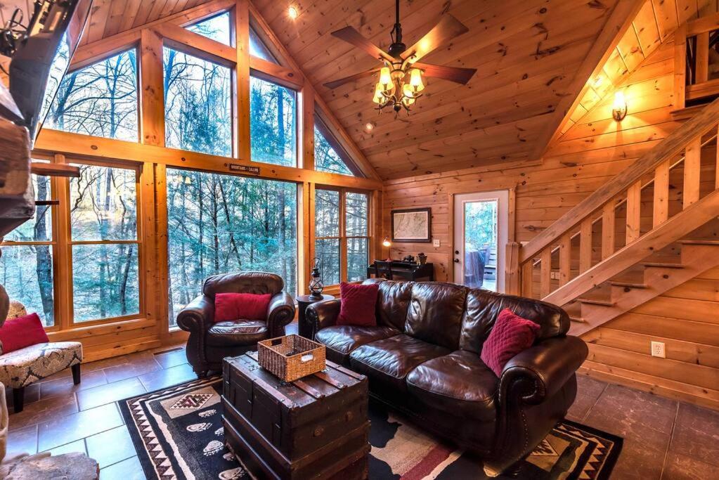 Private Creekside Cabin+Hot Tub,Pool Table, & Pets Ellijay Eksteriør billede