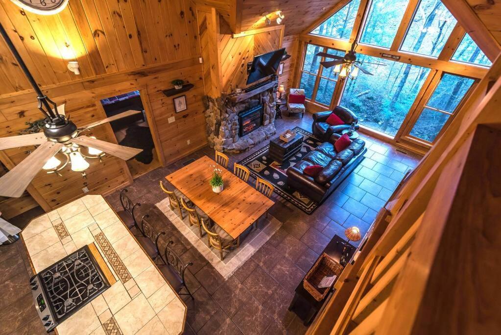 Private Creekside Cabin+Hot Tub,Pool Table, & Pets Ellijay Eksteriør billede